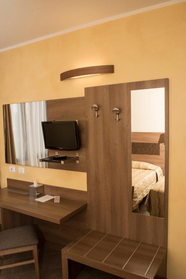 Hotel Corte Business 카브리아고 외부 사진
