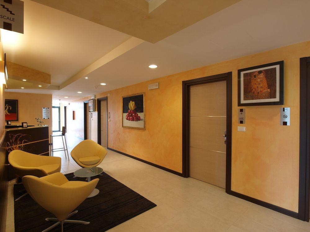 Hotel Corte Business 카브리아고 외부 사진
