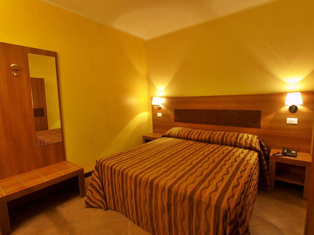 Hotel Corte Business 카브리아고 외부 사진